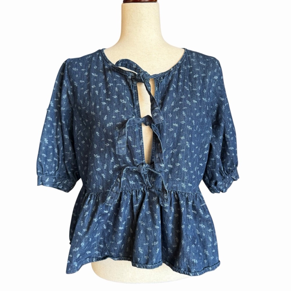 Nouveau Monde Tie Front Peplum Top Medium‎ Denim Puff Sleeve AOP Whimsy Playful